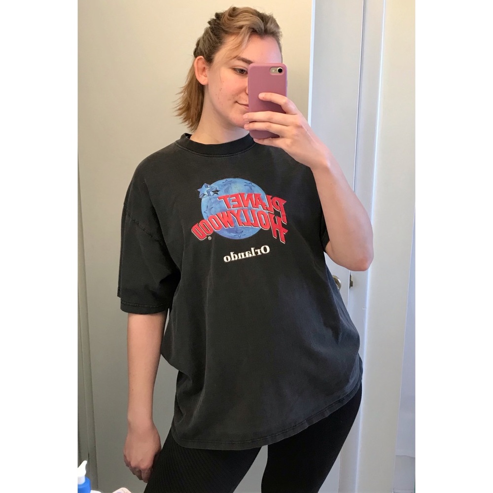 VTG Oversized Planet Hollywood Tee